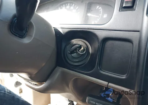 2002 Toyota Tacoma from USA, damaged, VIN 5TENL42N42Z10445